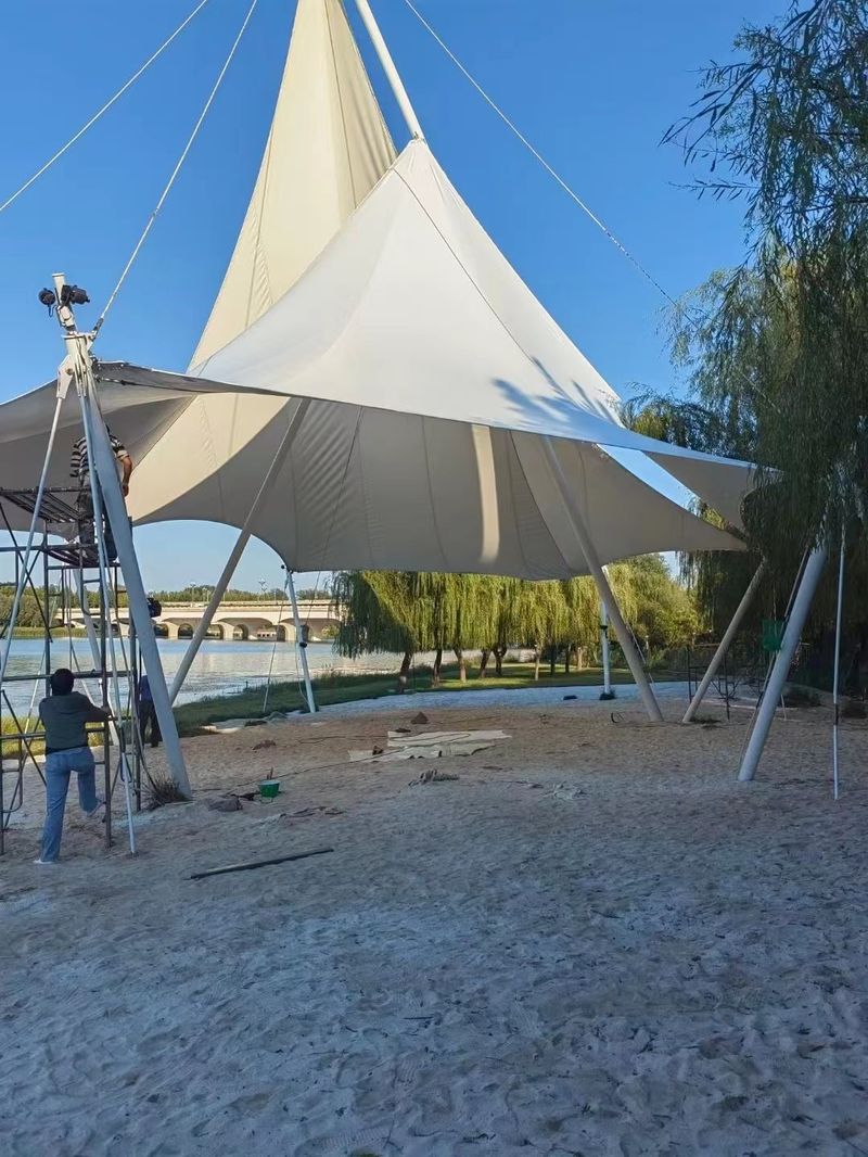 淇河南岸，加急換了片膜，成功完成任務